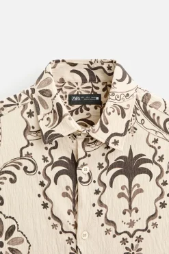 CAMISA ESTRUCTURA ESTAMPADA