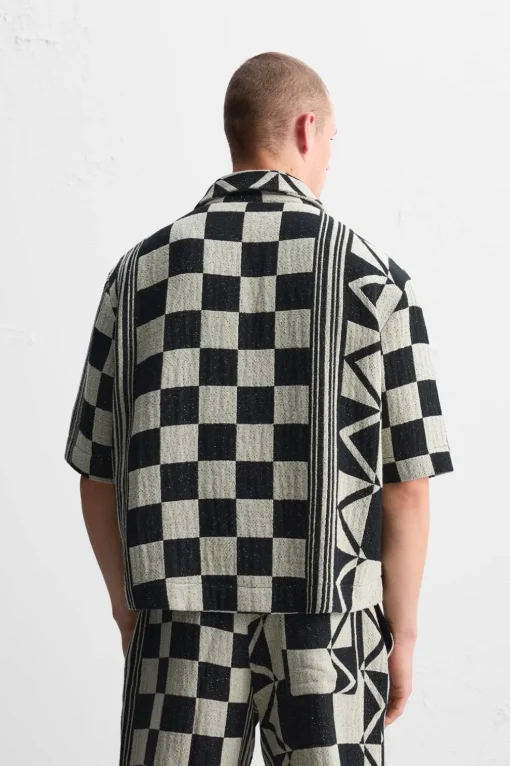 CAMISA JACQUARD GEOMETRICO