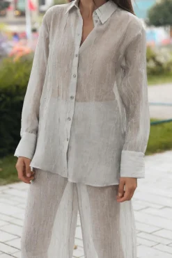 CAMISA ORGANZA EFECTO ARRUGADO