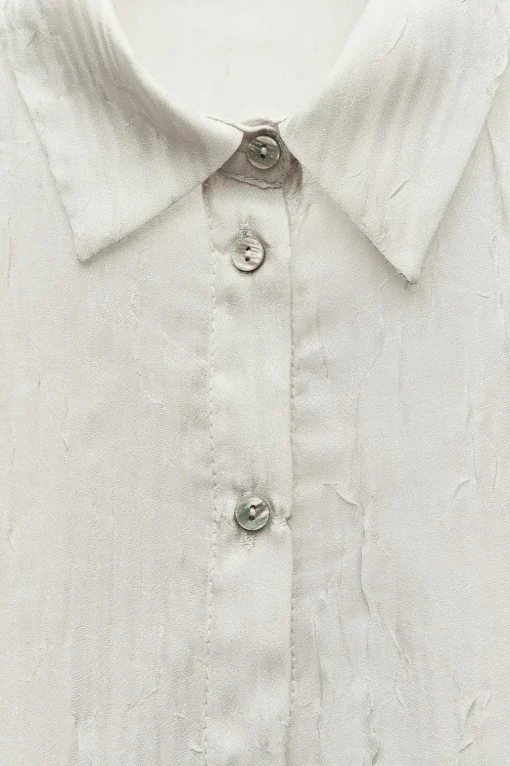 CAMISA ORGANZA EFECTO ARRUGADO