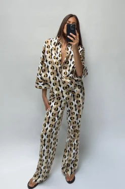 CAMISA OVERSIZE ESTAMPADO GEOMÉTRICO