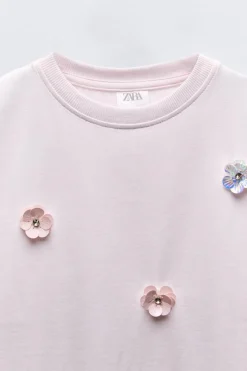 CAMISETA APLIQUE FLORES