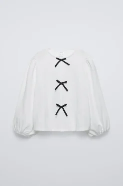 CAMISETA APLIQUE LAZOS