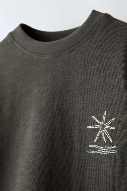 CAMISETA BORDADO
