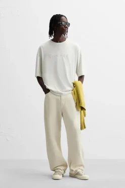 CAMISETA BORDADO COMBINADO