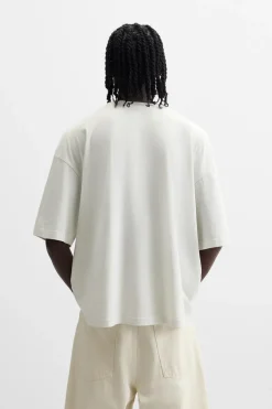CAMISETA BORDADO COMBINADO