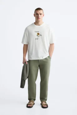 CAMISETA BORDADO CONTRASTE