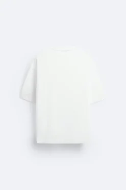 CAMISETA BORDADO CONTRASTE