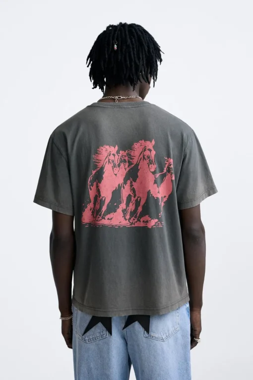 CAMISETA ESTAMPADO CABALLOS X TWOJEYS LIMITED EDITION