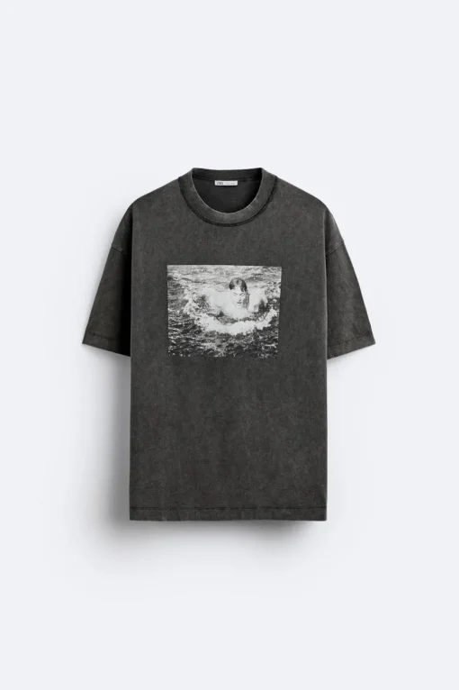 CAMISETA ESTAMPADO FOTOGRÁFICO