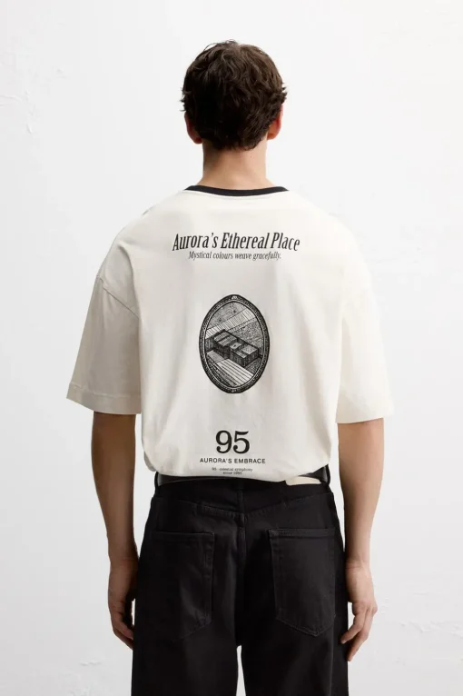 CAMISETA ESTAMPADOS COMBINADOS