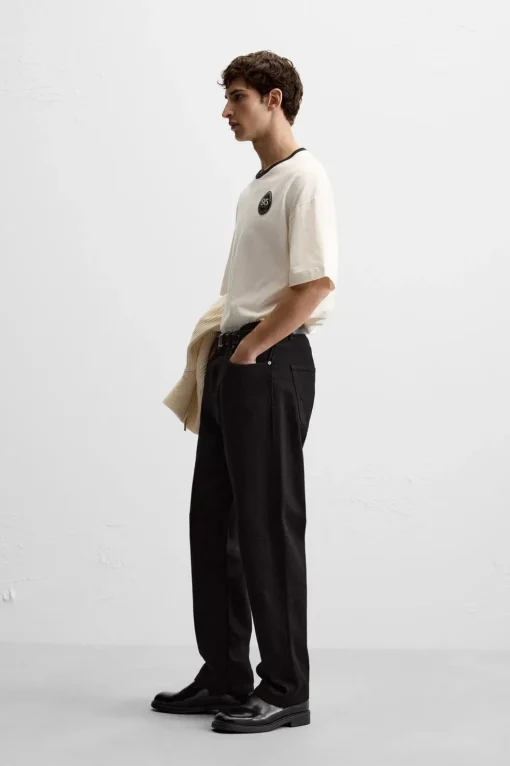 CAMISETA ESTAMPADOS COMBINADOS