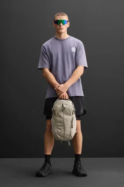 CAMISETA GRÁFICOS COMBINADOS