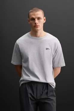 CAMISETA GRÁFICOS COMBINADOS