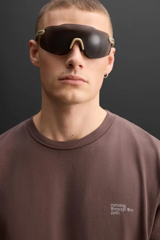 CAMISETA GRÁFICOS COMBINADOS