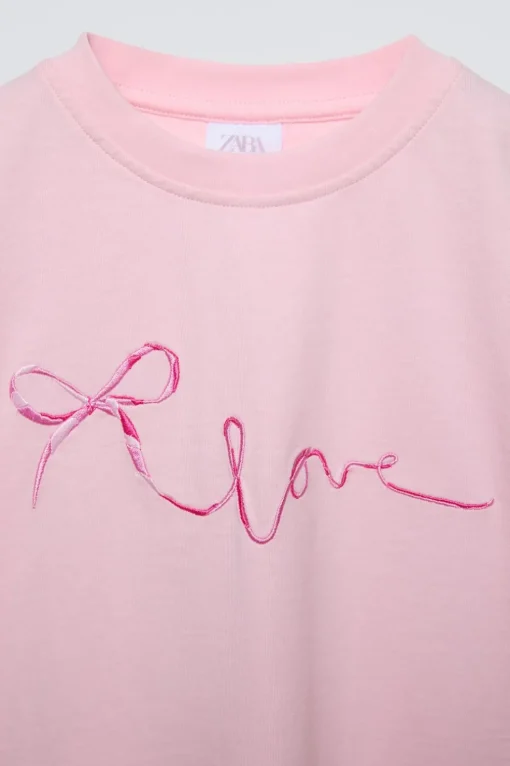 CAMISETA LAZO BORDADO