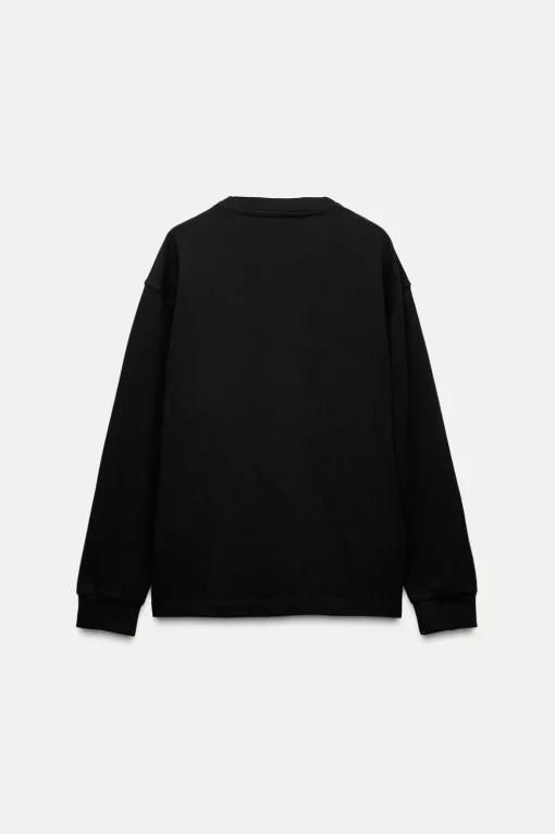 CAMISETA OVERSIZE MANGA LARGA