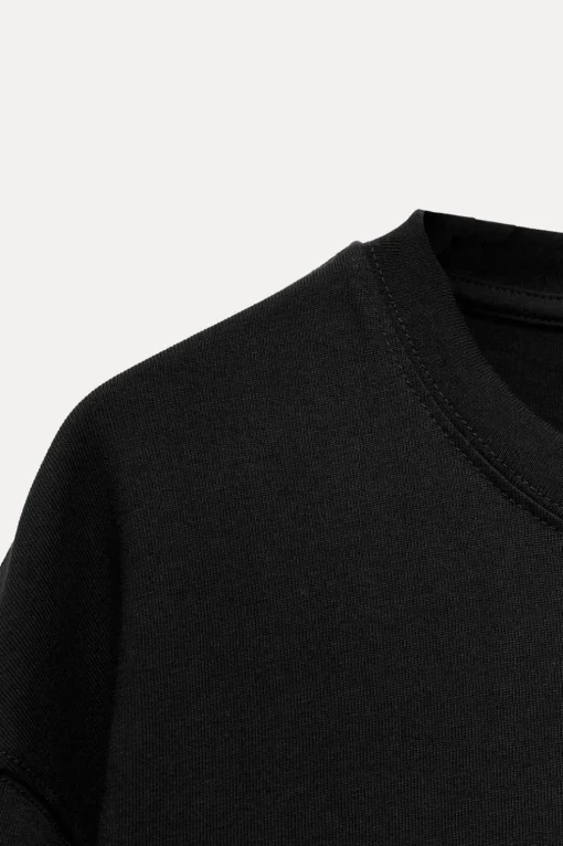 CAMISETA OVERSIZE MANGA LARGA