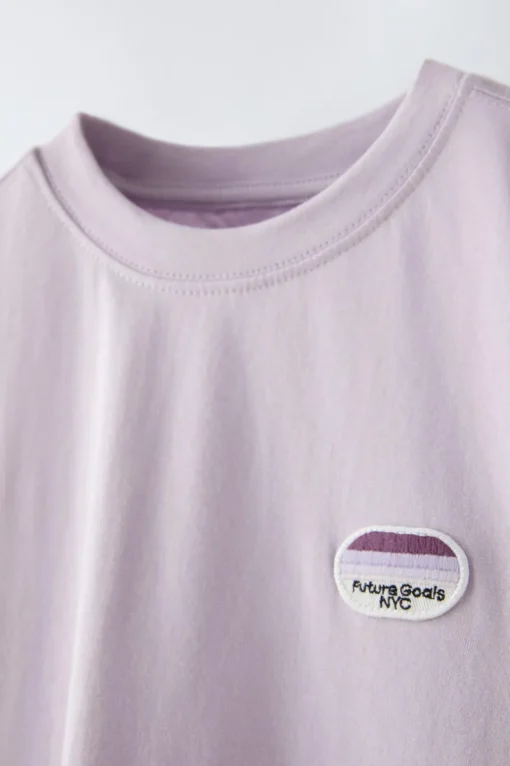 CAMISETA PARCHE BORDADO