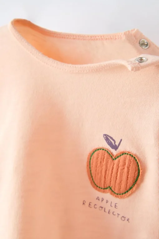 CAMISETA PARCHE MANZANA