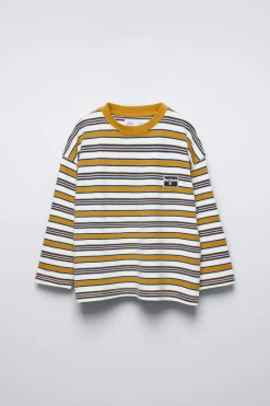 CAMISETA RAYAS PARCHE