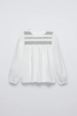 CAMISETA ROMÁNTICA GOMAS