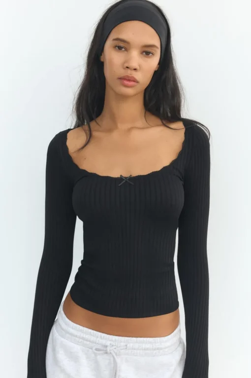 CAMISETA SEAMLESS LAZO ENCAJE