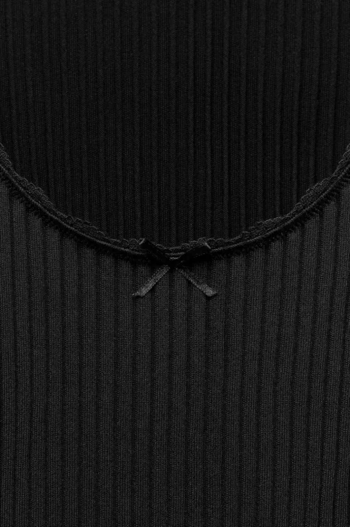 CAMISETA SEAMLESS LAZO ENCAJE
