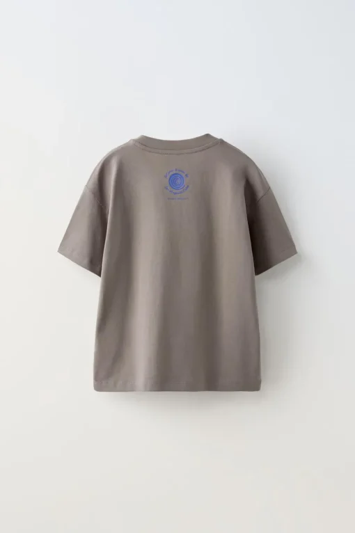 CAMISETA TEXTO ETIQUETA