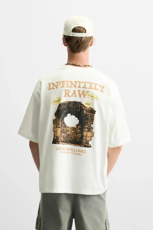CAMISETA TEXTOS COMBINADOS