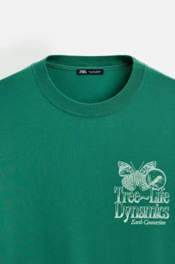 CAMISETA TEXTOS COMBINADOS
