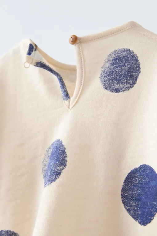 CAMISETA TOPOS