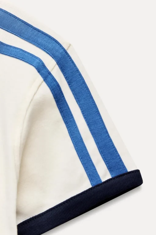 CAMISETA VARSITY BANDAS