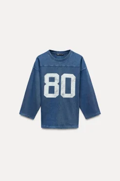 CAMISETA VARSITY EFECTO LAVADO