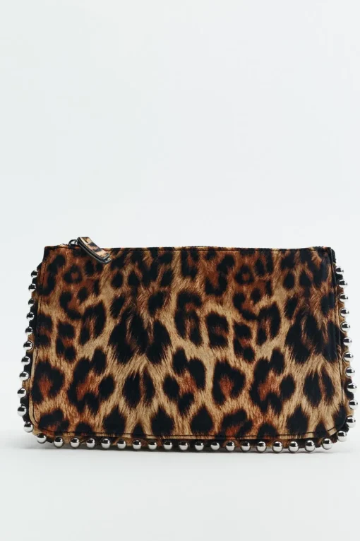 CARTERA BANDOLERA TACHAS