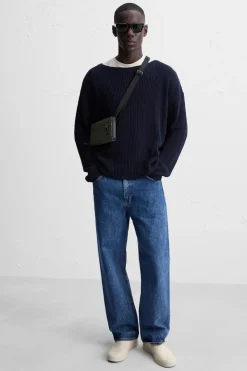 CARTERA ENGOMADA