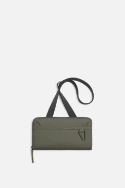 CARTERA ENGOMADA