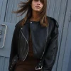 CAZADORA BIKER CROP EFECTO PIEL