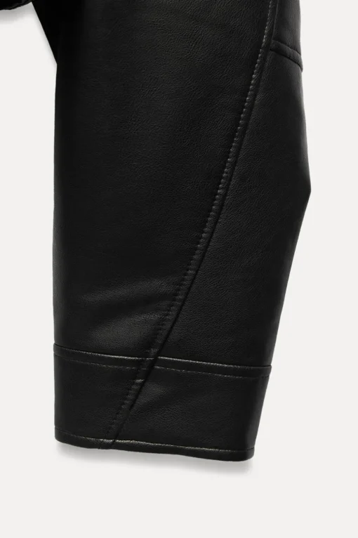 CAZADORA BIKER CROP EFECTO PIEL