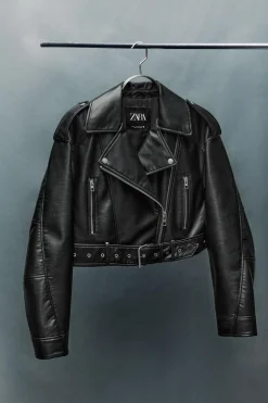CAZADORA BIKER CROP EFECTO PIEL