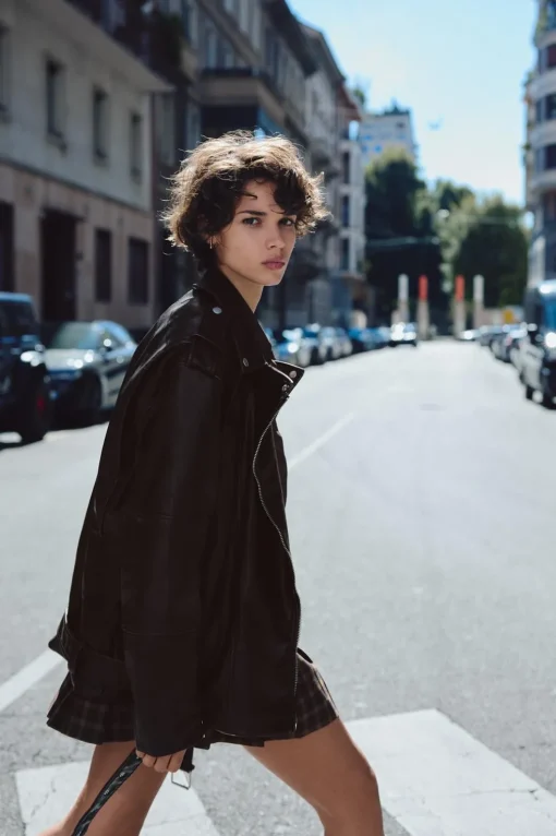 CAZADORA BIKER OVERSIZE EFECTO PIEL LAVADA