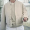CAZADORA BOMBER CORTA BOLSILLOS PLASTRÓN