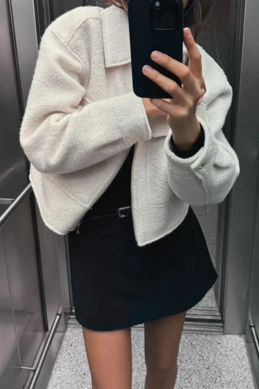 CAZADORA CORTA BOUCLÉ