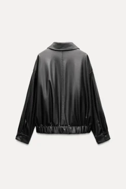 CAZADORA OVERSIZE EFECTO PIEL