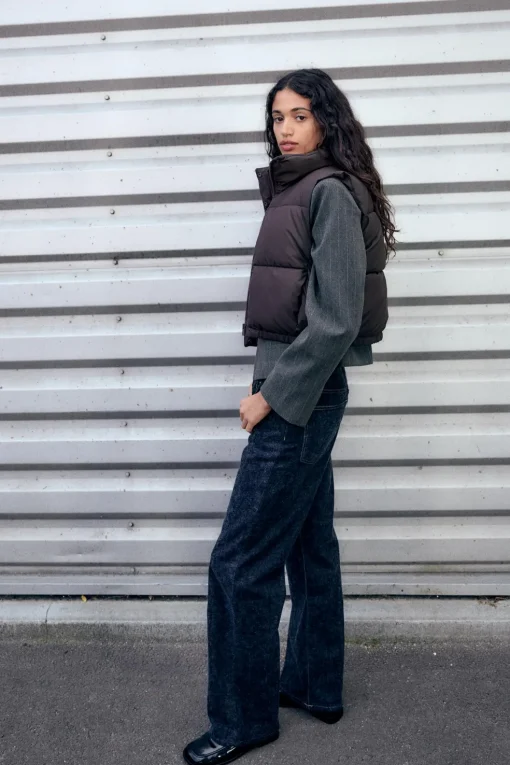 CHALECO CROP ACOLCHADO ENGOMADO
