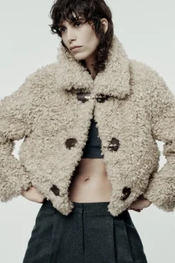 CHAQUETA BORREGUILLO ALAMARES