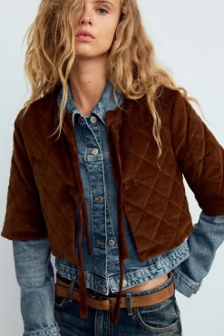 CHAQUETA CROP TACTO SUAVE