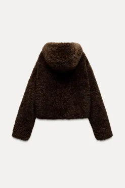 CHAQUETA EFECTO PELO ALAMARES