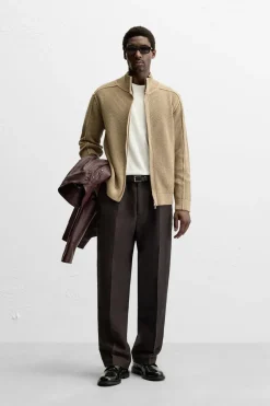CHAQUETA PUNTO ACABADOS REVÉS
