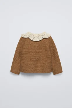 CHAQUETA PUNTO CUELLO CROCHET